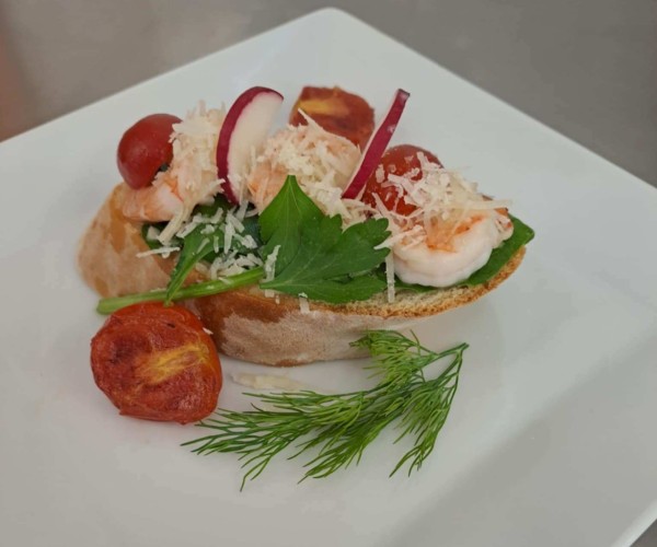 bagietka francuska z krewetkami wypiekana samodzielnie