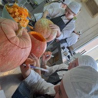 received_648954830443738