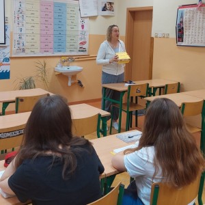 0ea247a9-cda5-471b-a0a1-a4a3f0afe9c2