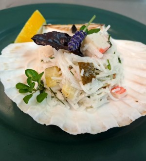 sałatka z paluszków krabowych