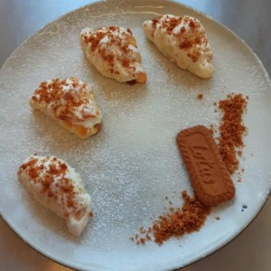 rogaliki w polewie czekoladowej