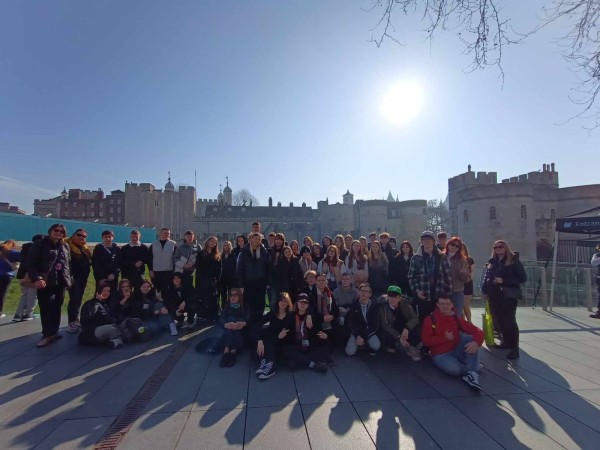 482089192_1205868198209043_777496084411888527_n