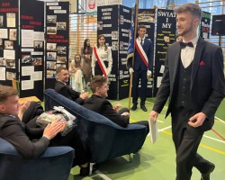 76fa039d-c36a-4617-a965-8c9428b62af9