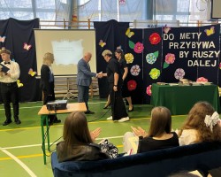 9c6e4ddf-02f5-4215-a3b7-892a76497ab2