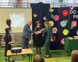 b25858c5-fb40-4bd5-b34e-2ed6b996a24a