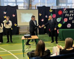 f8cf68c1-4ebc-4009-bc1c-7624efea0510