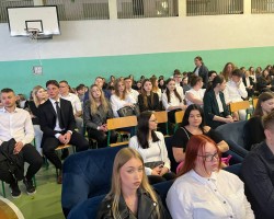 0db5d444-ef8b-439c-8537-2c865acad969