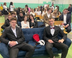 baa00ca0-369e-4137-b363-4f1d93805944